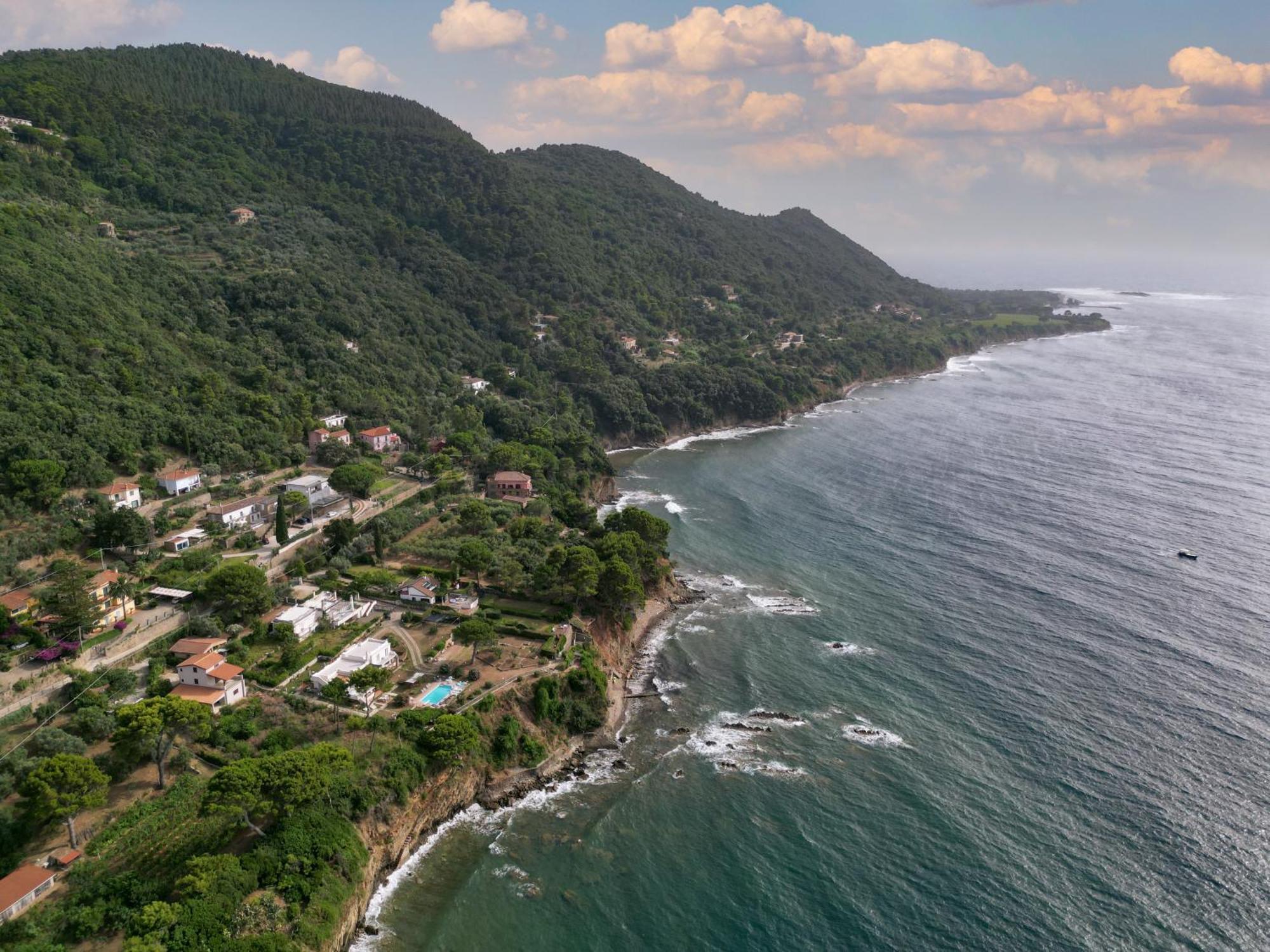 Albeca Relais Bed & Breakfast Castellabate Bagian luar foto
